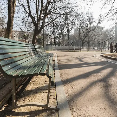 Viale Molise Halldis * Milán